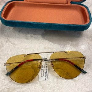Gucci Gold sunglasses with case